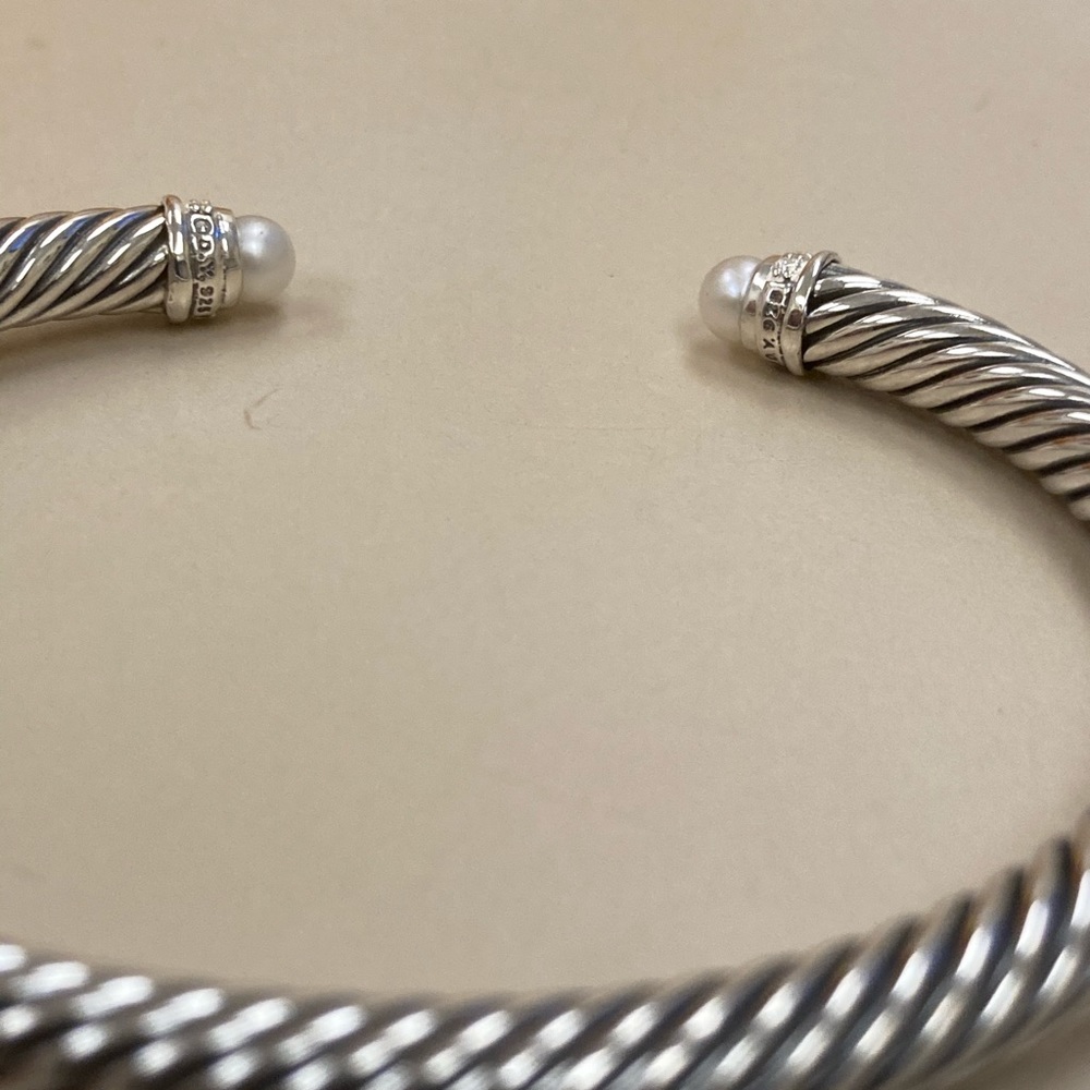 David yurman 5mm bracelet with pearl - Picture 5 of 7